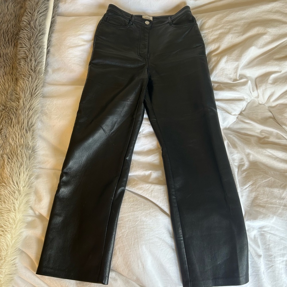 Aritzia Wilfred Cropped Leather Pants